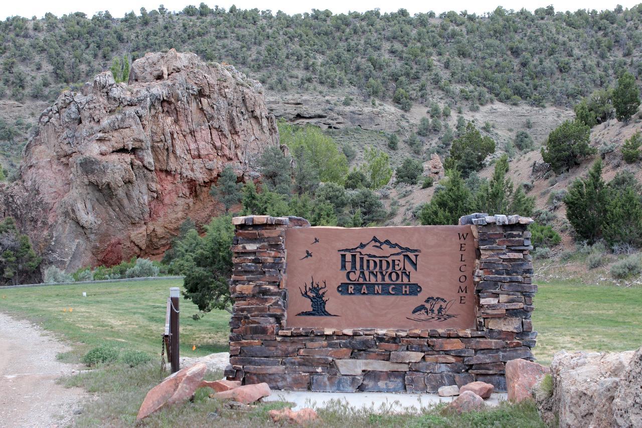 Hidden Canyon Retreat Hotel