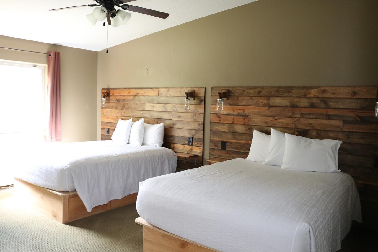 Hidden Canyon Retreat Hotel